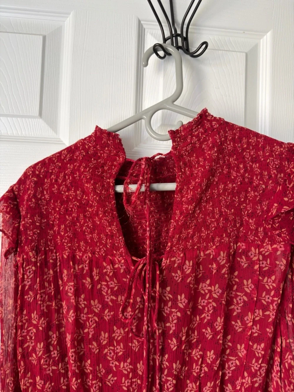 Free People Red Floral Smocked Blouse Ruffle Sleeve Boho Top S